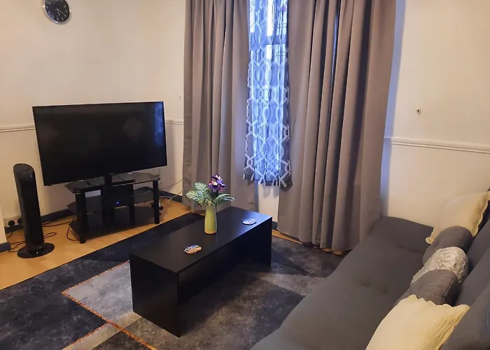 47R Place